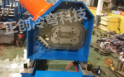 什么樣的車廂板設(shè)備才正規(guī)？怎么提高使用安全性？